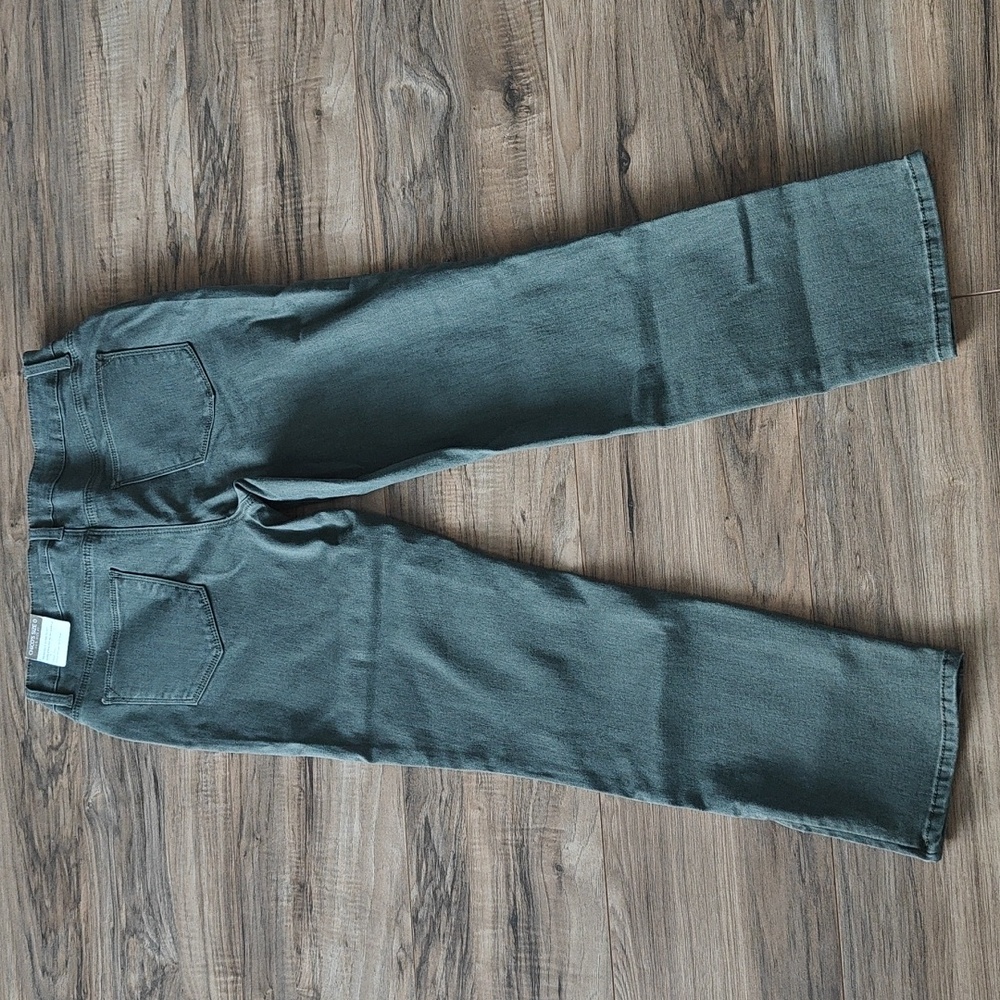 NWT Olive Ankle Zip Jeans - Picture 5 of 7